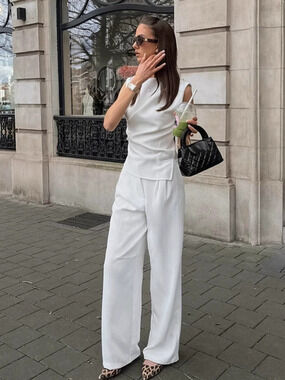Forever 21 Fall Work White Sleeveless Top and Pants Set